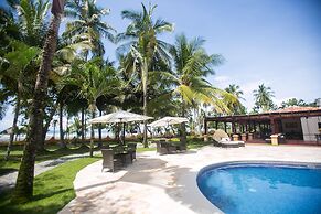 Sunset Del Mar Resort