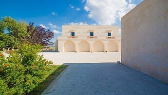 Masseria Fontana di Vite
