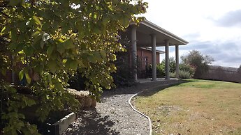 Barkly Suites Apartments