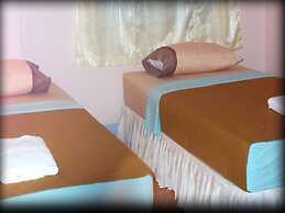 D's Corner & Guesthouse