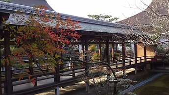 KYOTO Yadomachi Nishijin