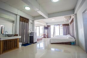 The Uncle Beach Resort