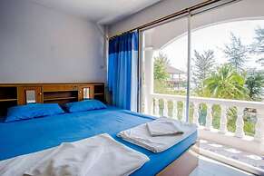 The Uncle Beach Resort