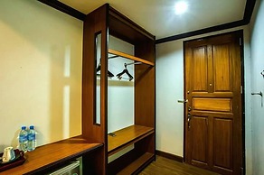 The Uncle Beach Resort