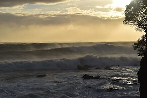 XYZ Private spa and Seaside Resort