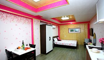 Pinky Marine Pension