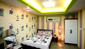 Pinky Marine Pension