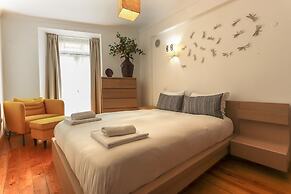 Grand Parliment Duplex by Homing