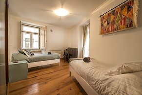 Grand Parliment Duplex by Homing