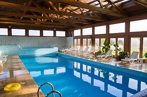 Seven Seasons Hotel