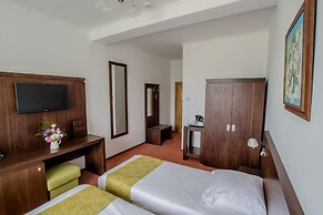 Mercure Medias Binderbubi Hotel And Spa