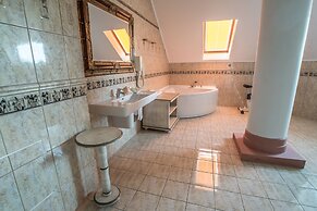 Mercure Medias Binderbubi Hotel And Spa