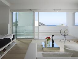 Infinity White Complex