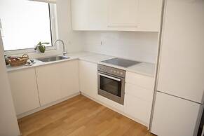 Infinity White Complex