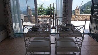 Estate Dafnopanagia Luxury Apartment