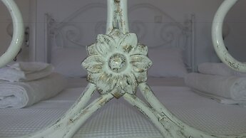 Estate Dafnopanagia Luxury Apartment