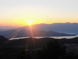 Estate Dafnopanagia Luxury Apartment