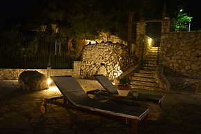 Estate Dafnopanagia Luxury Apartment