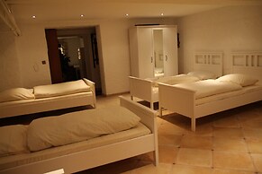 City Apart Hotel Center