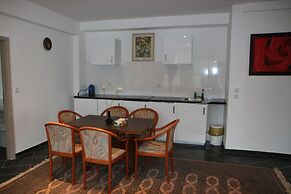 City Apart Hotel Center