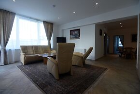 City Apart Hotel Center