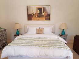 Palais Claudio Bravo