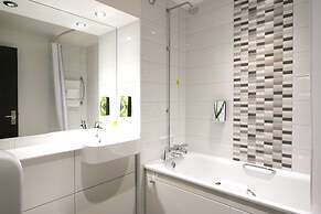 Premier Inn Bristol City Centre - Finzels Reach