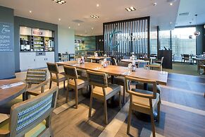 Premier Inn London Tolworth