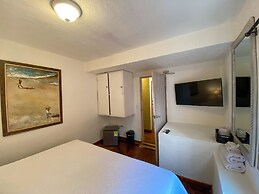 Life is Good Cartagena Hostel