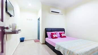 Kampung Guest House - Hostel