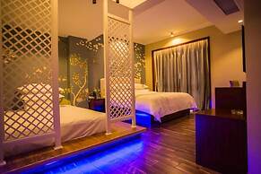 Interpersonal Boutique Hotel