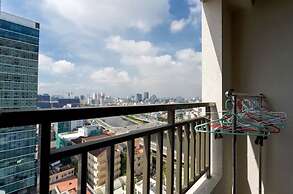 Ami Splendid Rooftop Pool