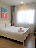 Ami Splendid Rooftop Pool