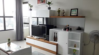 Ami Splendid Rooftop Pool