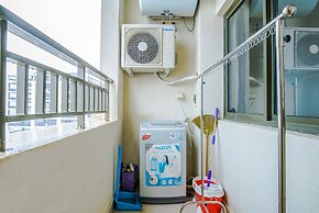 Ami Splendid Rooftop Pool