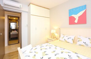 Ami Splendid Rooftop Pool