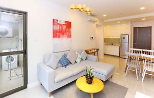 Ami Splendid Rooftop Pool