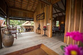 Kampot River Residence