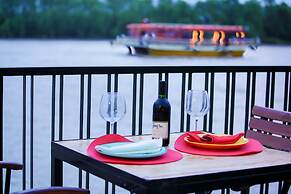 Kampot River Residence