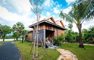 Kampot River Residence