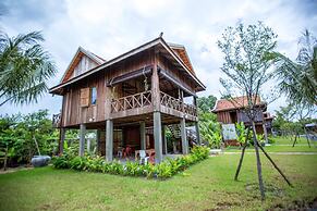 Kampot River Residence