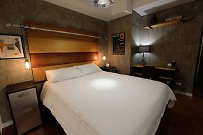 Eton Residences by StayHome Asia