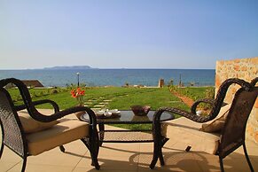 Beach Front Villa Maria