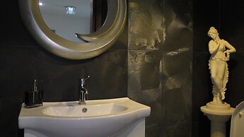 Beach Front Villa Maria