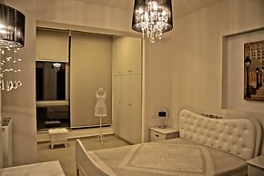 Beach Front Villa Peri