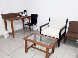 Hotel Ashray Inn Express