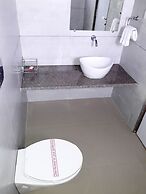 Hotel Ashray Inn Express