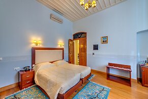 Apollonion Palace Hotel