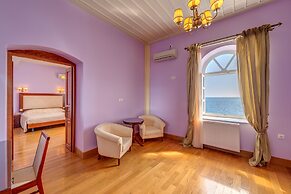 Apollonion Palace Hotel