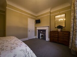 Sandfield Guest House